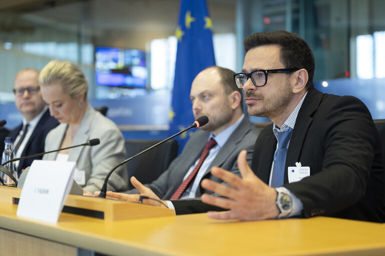 Fotó 27: AFET - Exchange of views with representatives of the Russian democratic opposition on the EU support to Russian pro-democratic forces in the new geopolitical context