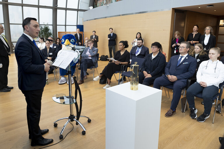 Снимка 24: Handing over of the flame of the FISU World University Games
