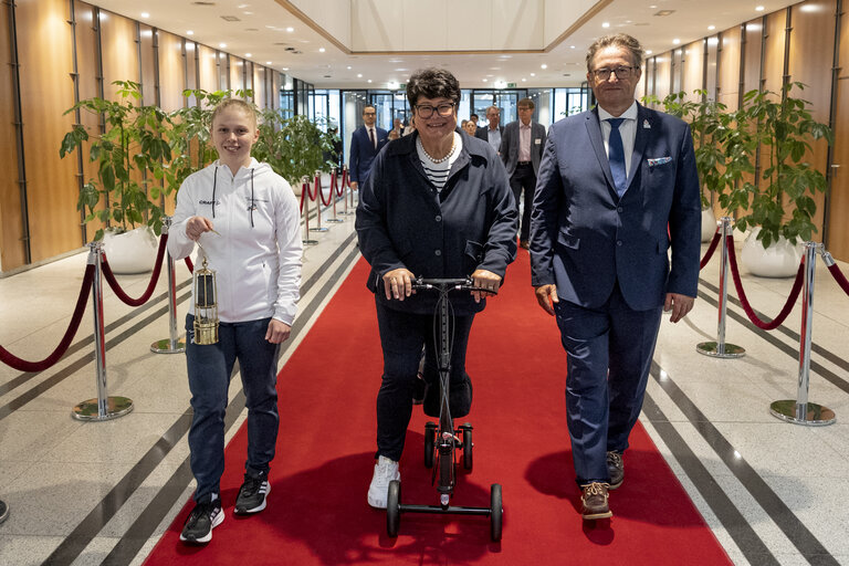 Снимка 43: Handing over of the flame of the FISU World University Games